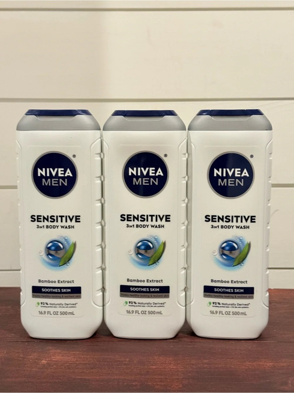 (3)Sensitive 3-in-1 Body Wash - White/Blue